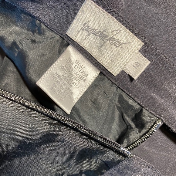 ✨NWOT✨ Casual Silk Skirt - Picture 4 of 6